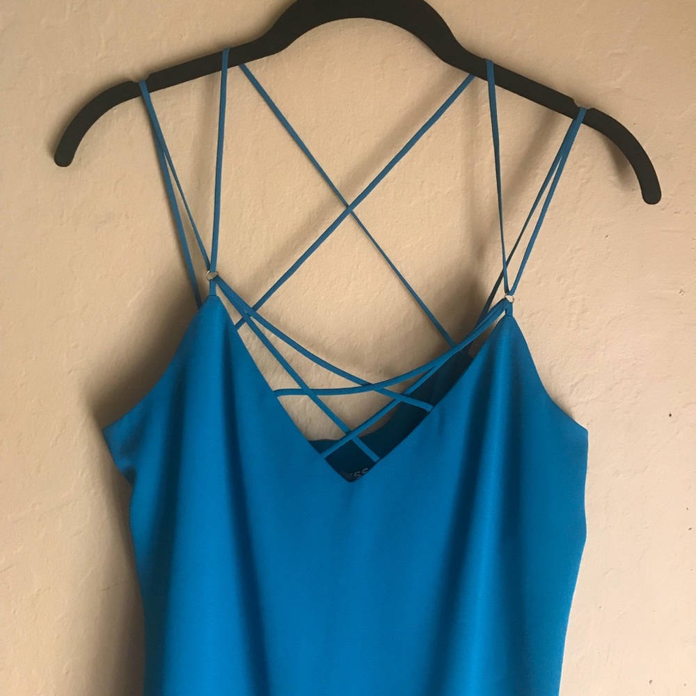 🌟3 for $15+$4.99 shipping🌟Strappy Tank